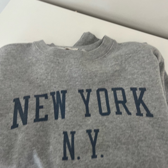 Brady Melville sweater - Picture 2 of 3